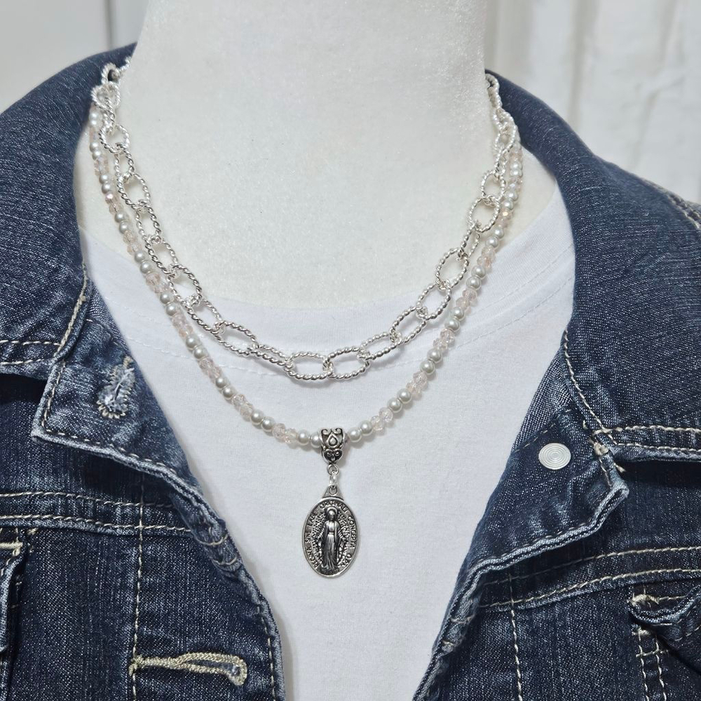 Silver Chain and Pearl Layered Necklace with Medallion Pendant